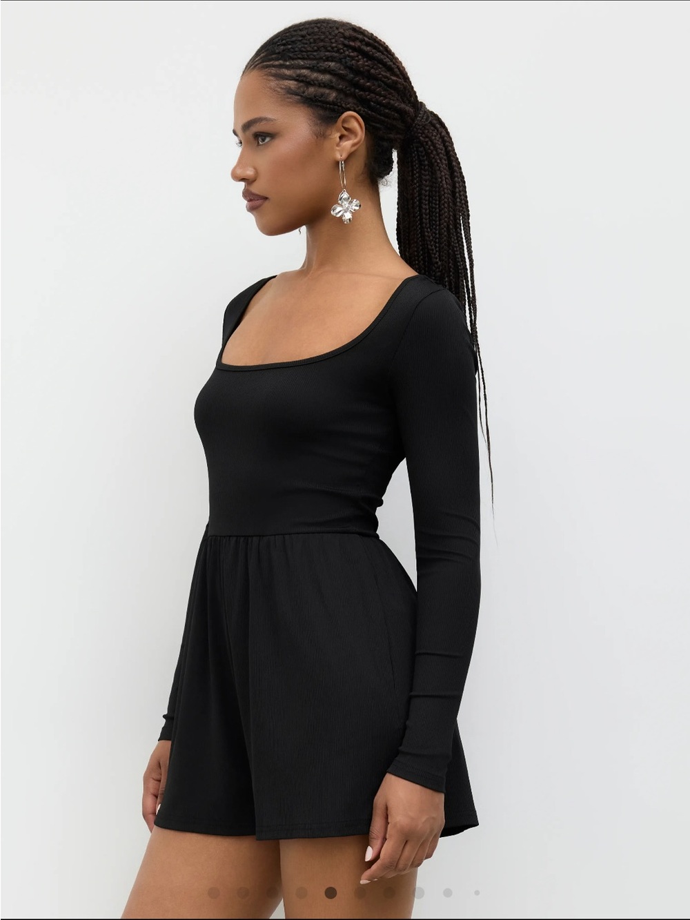 Long-Sleeve Square Neck Romper - Picture 4 of 4